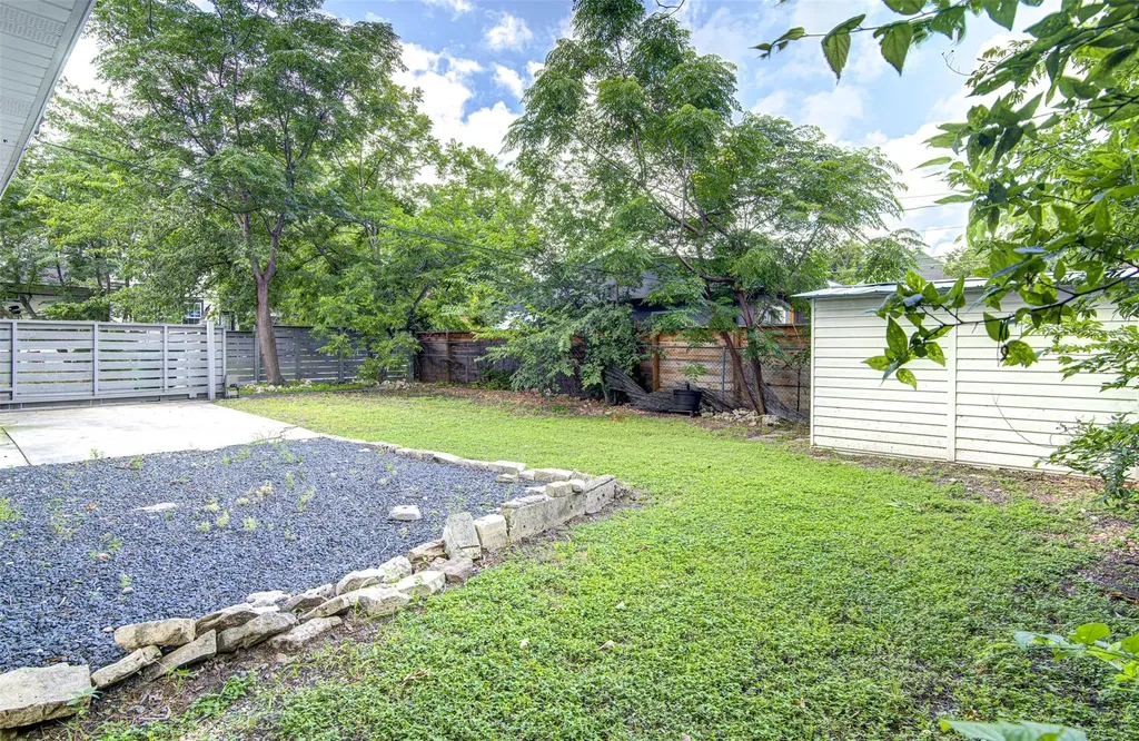 2200 E 14th Street Austin TX 78702