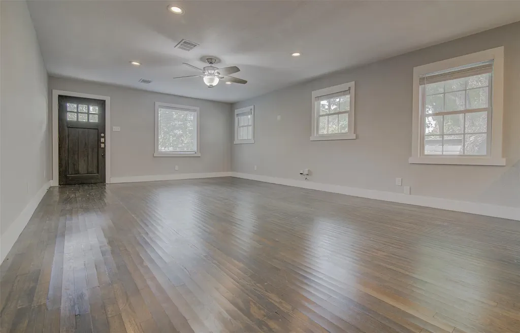 2200 E 14th Street Austin TX 78702
