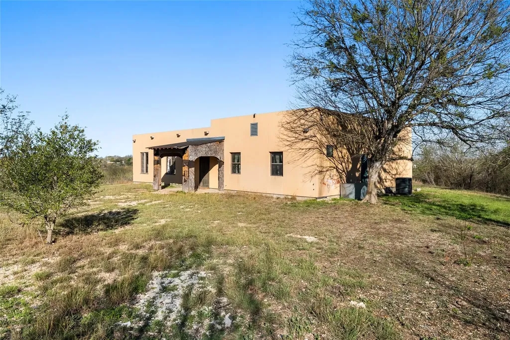 474 Heidenreich Lane Kyle TX 78640