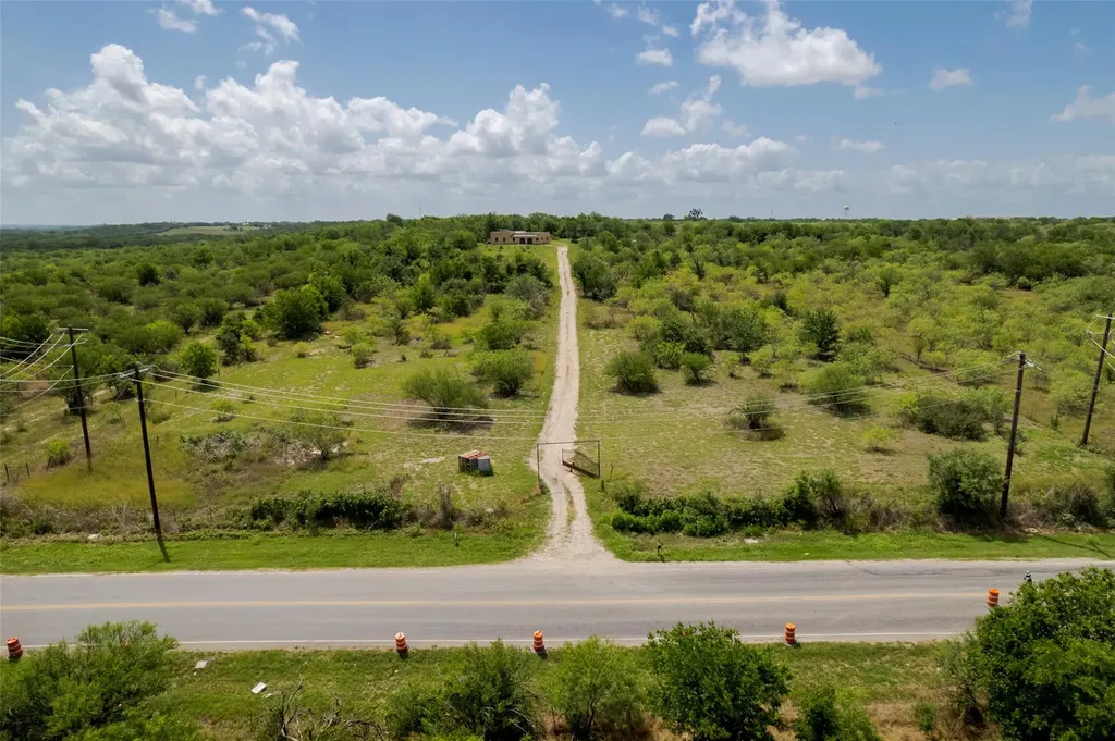 474 Heidenreich Lane Kyle TX 78640