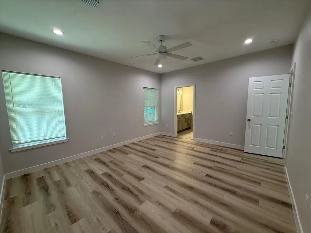 817 5th Street Lockhart TX 78644