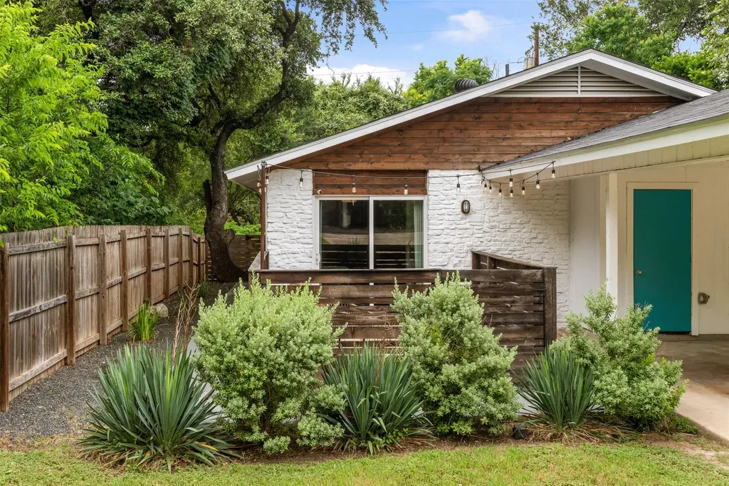 802 Ramble Lane Austin TX 78745