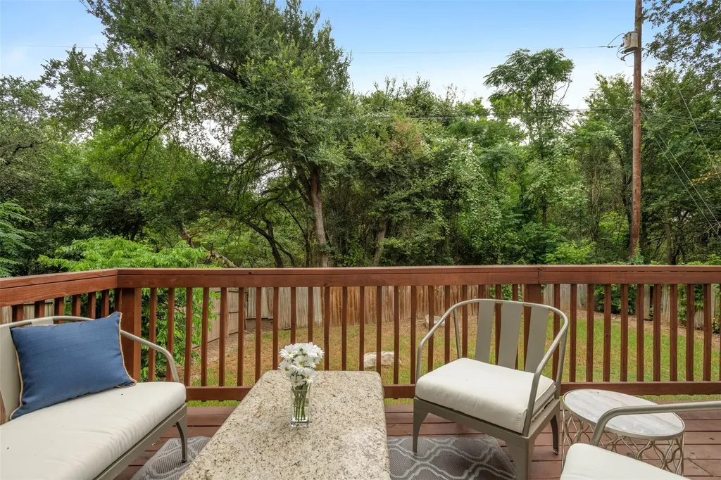 802 Ramble Lane Austin TX 78745