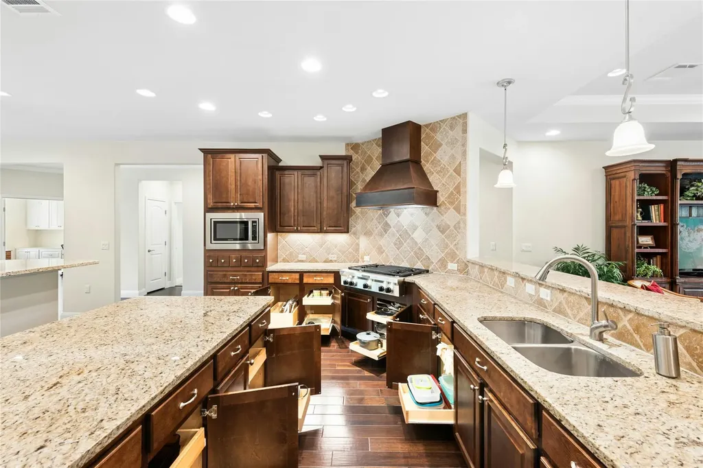 502 Davis Mountain Circle Georgetown TX 78633