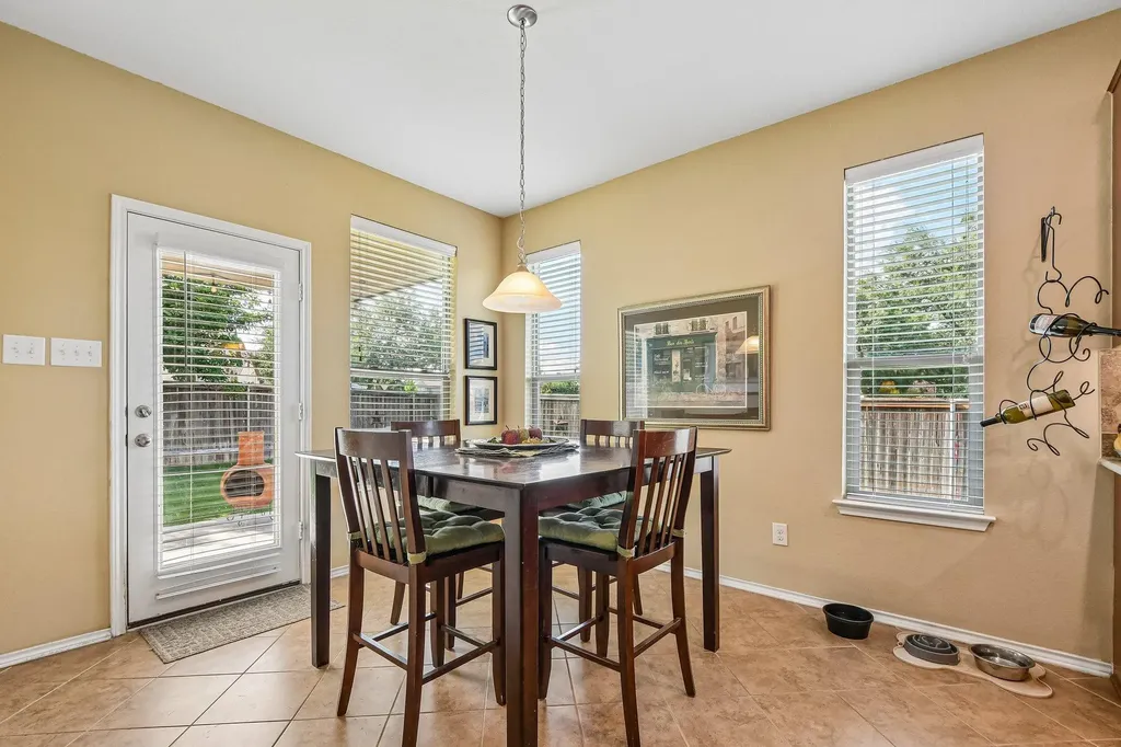 1601 Bovina Drive Leander TX 78641