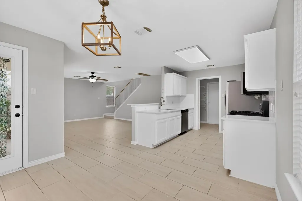 1509 Merrell Cove Round Rock TX 78664