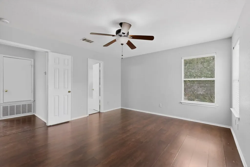1509 Merrell Cove Round Rock TX 78664