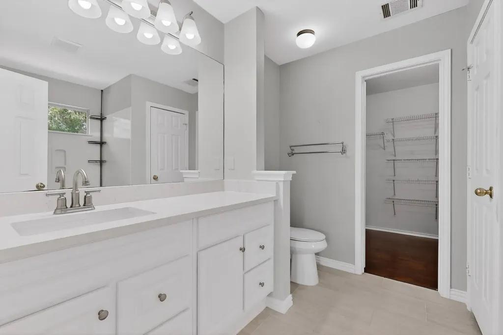 1509 Merrell Cove Round Rock TX 78664