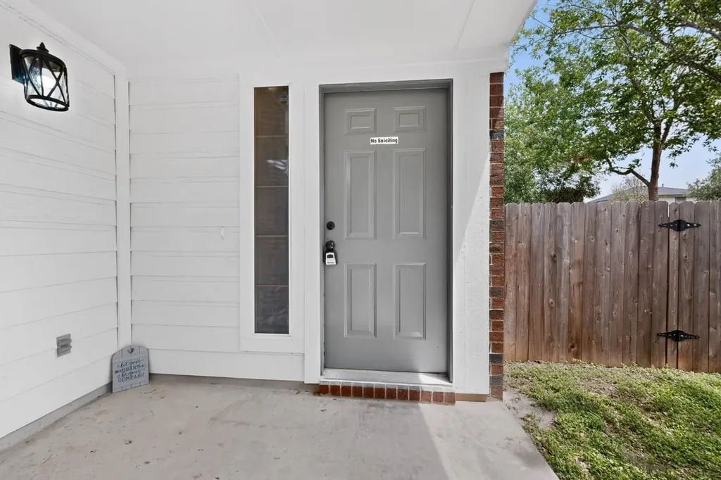 1509 Merrell Cove Round Rock TX 78664