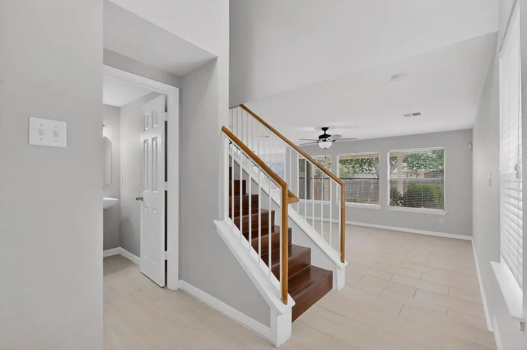 1509 Merrell Cove Round Rock TX 78664