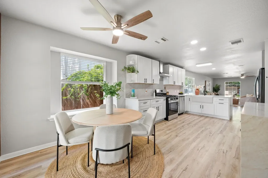 2511 Claudia Drive Leander TX 78641