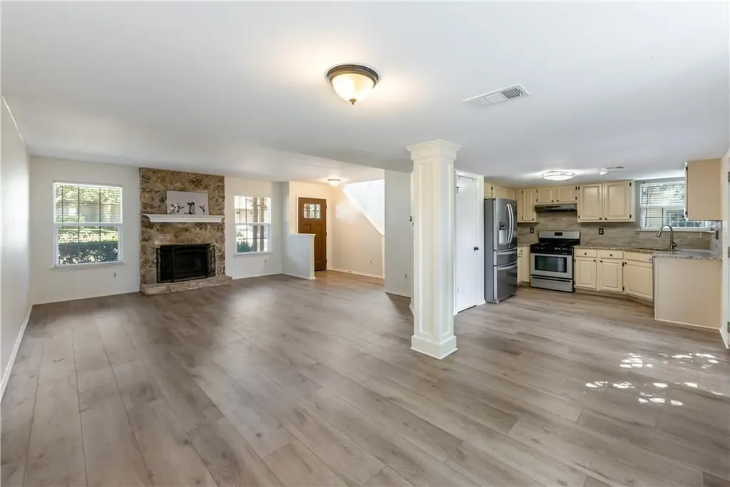 12702 Rhea Court Austin TX 78727