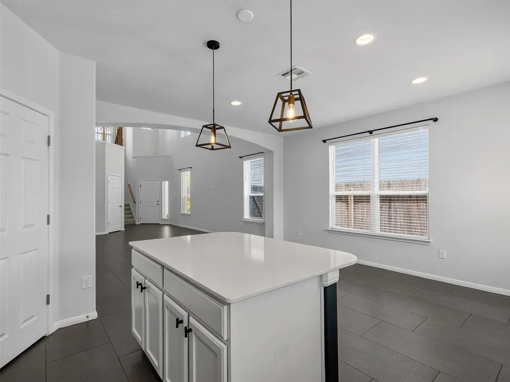 6321 Andes Peak Trail Austin TX 78747