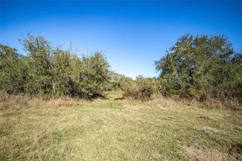 6498 N Highway 35 Rockport TX 78382