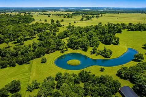1919 County Road 429 Rockdale TX 76567