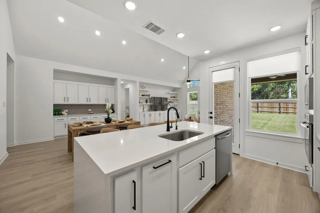 6000 Sean Paul Lane Georgetown TX 78628