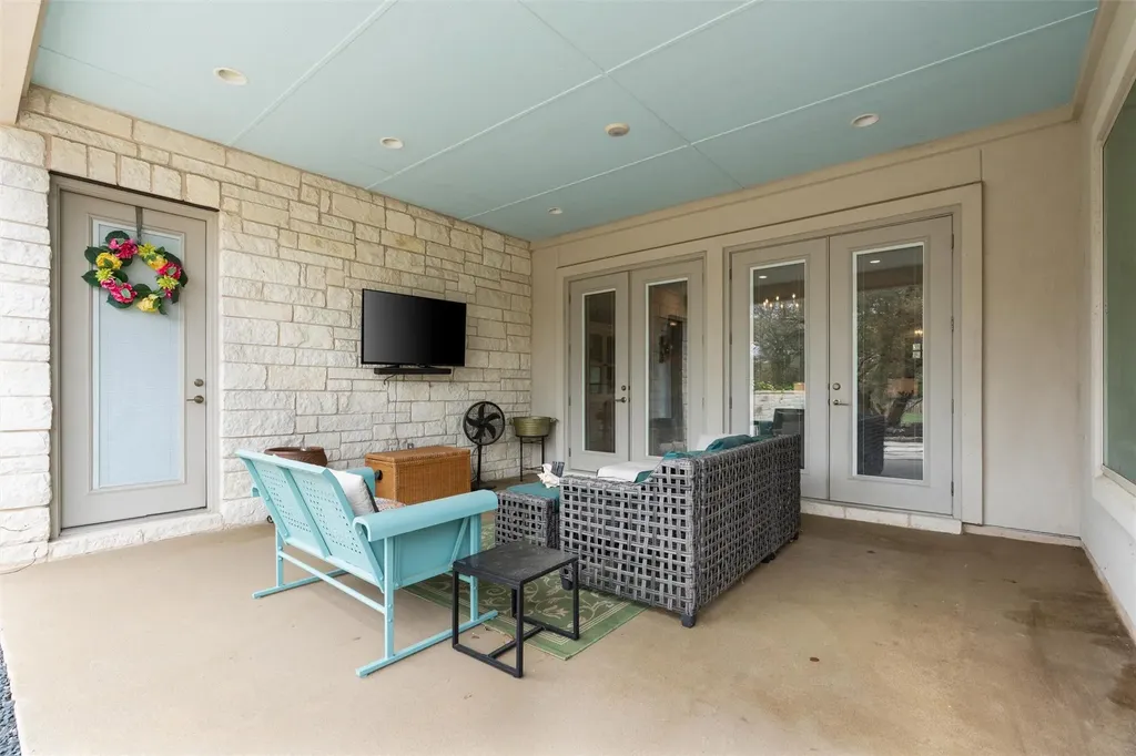 2201 Live Oak Road Leander TX 78641