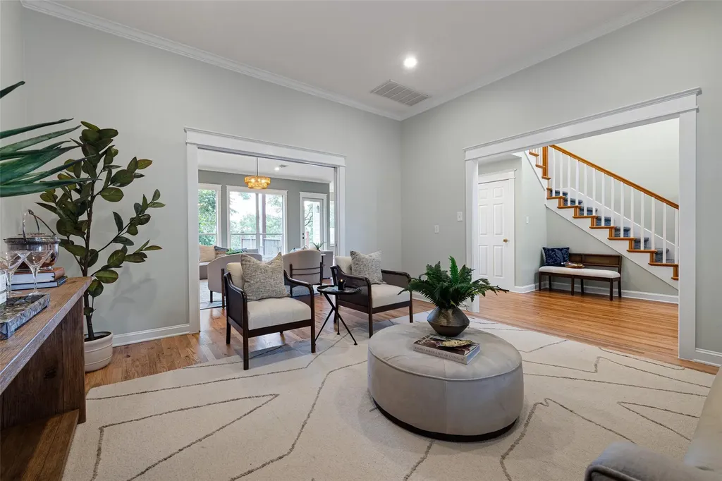 6213 Edwards Mountain Cove Austin TX 78731