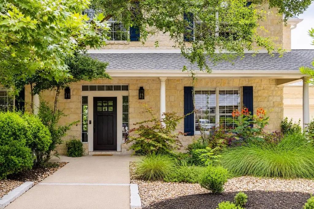 6213 Edwards Mountain Cove Austin TX 78731