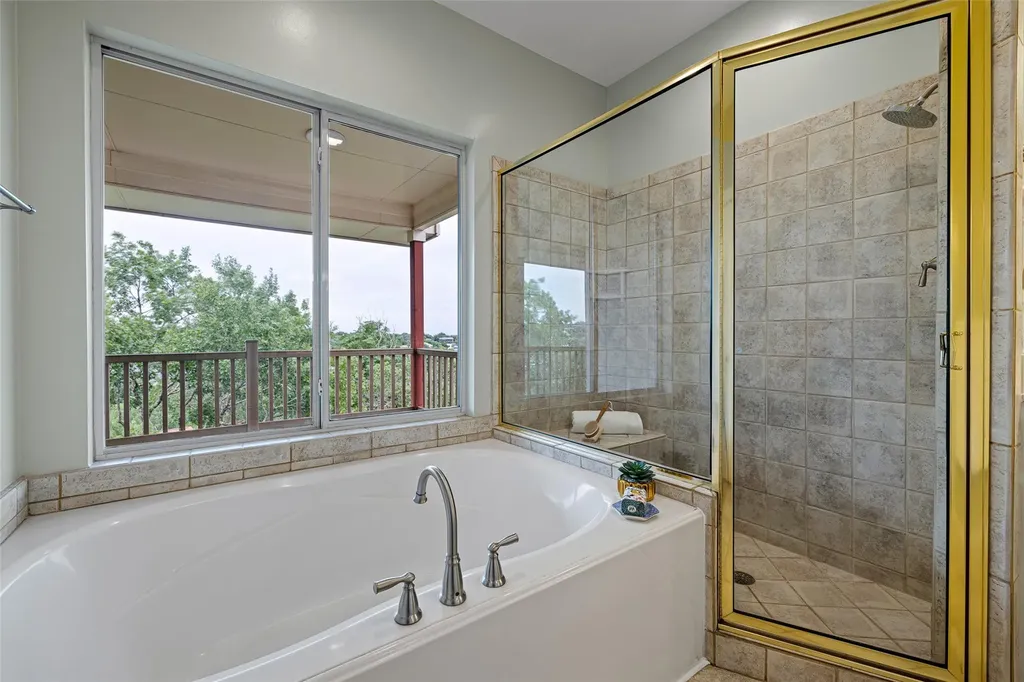 6213 Edwards Mountain Cove Austin TX 78731