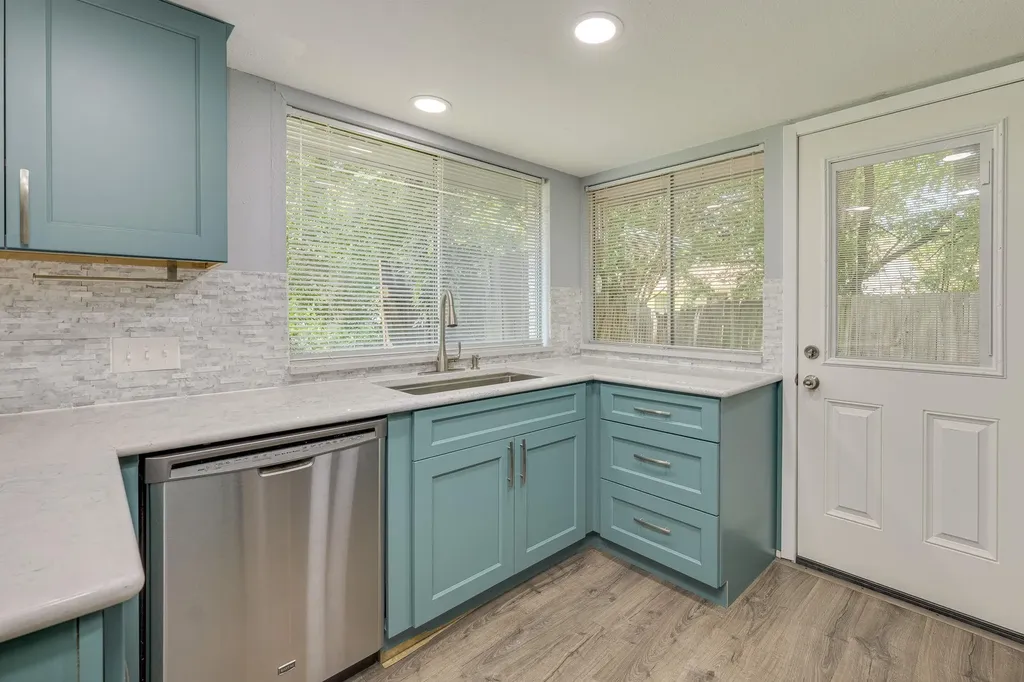 10405 Quail Ridge Drive Austin TX 78758