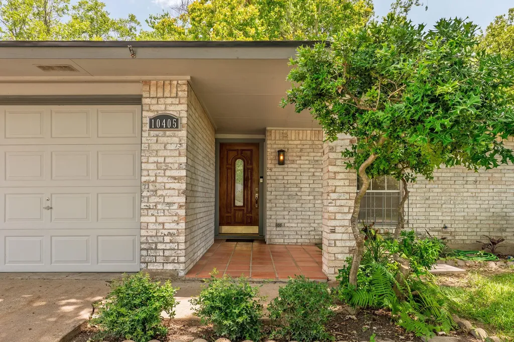 10405 Quail Ridge Drive Austin TX 78758