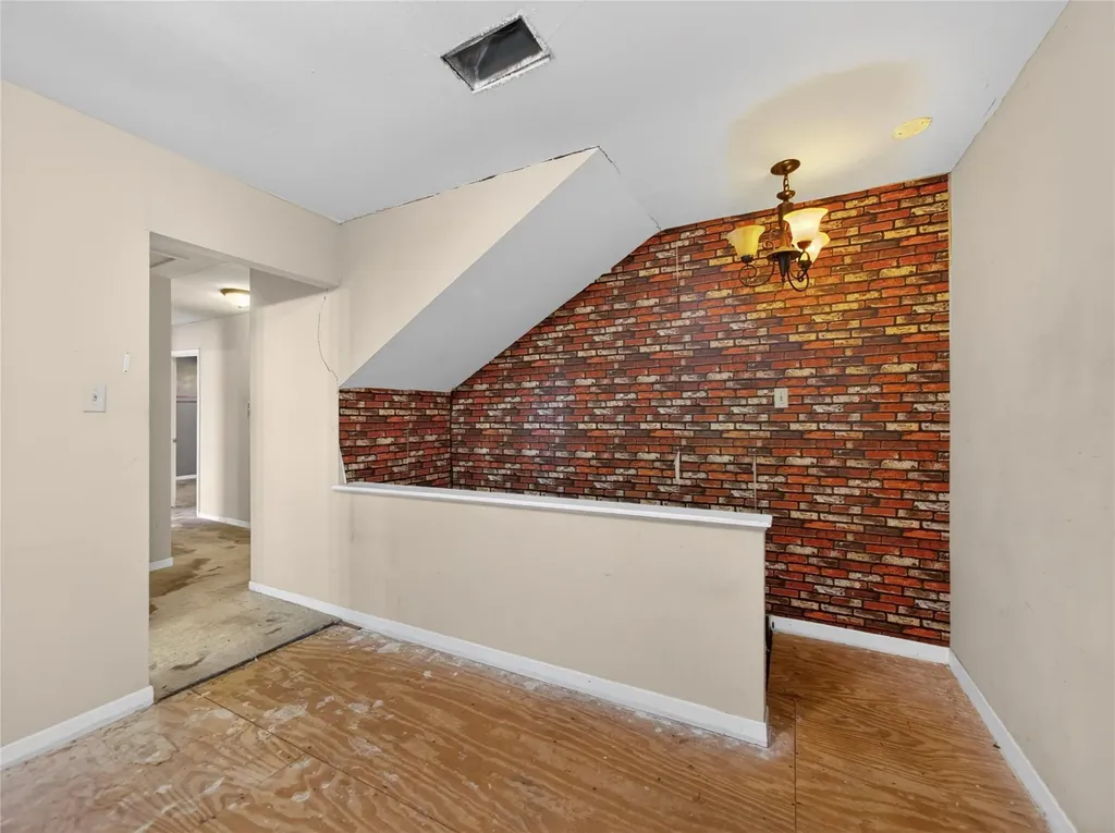 1405 Southwood Hills Drive Taylor TX 76574