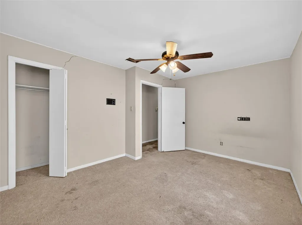 1405 Southwood Hills Drive Taylor TX 76574