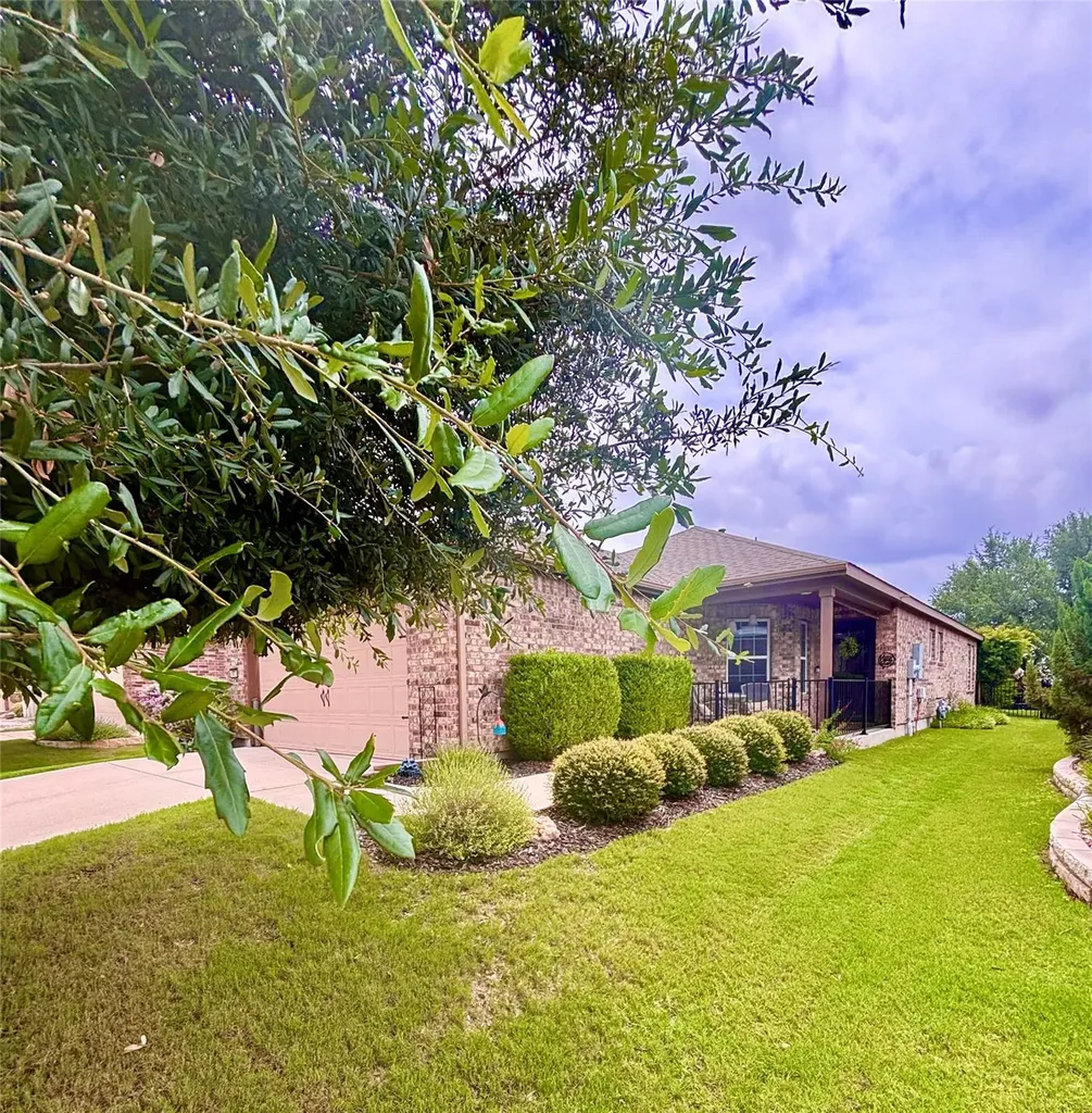 437 Holiday Creek Lane Georgetown TX 78633