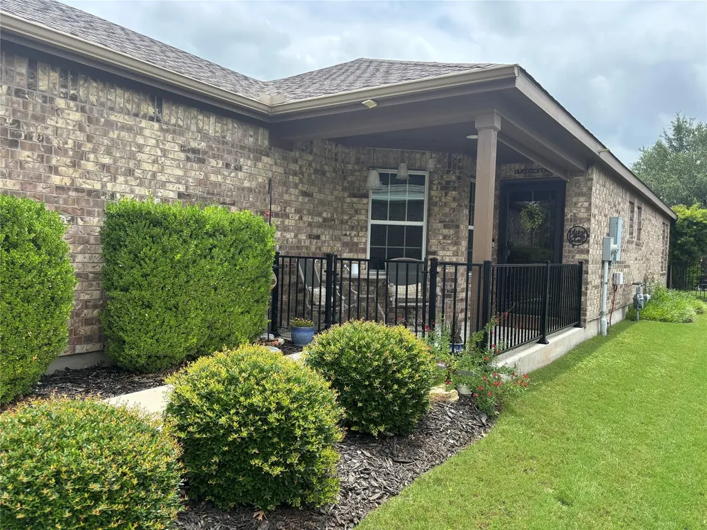 437 Holiday Creek Lane Georgetown TX 78633
