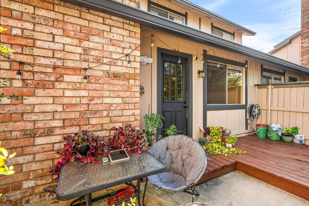 1026 Verbena Drive Austin TX 78750