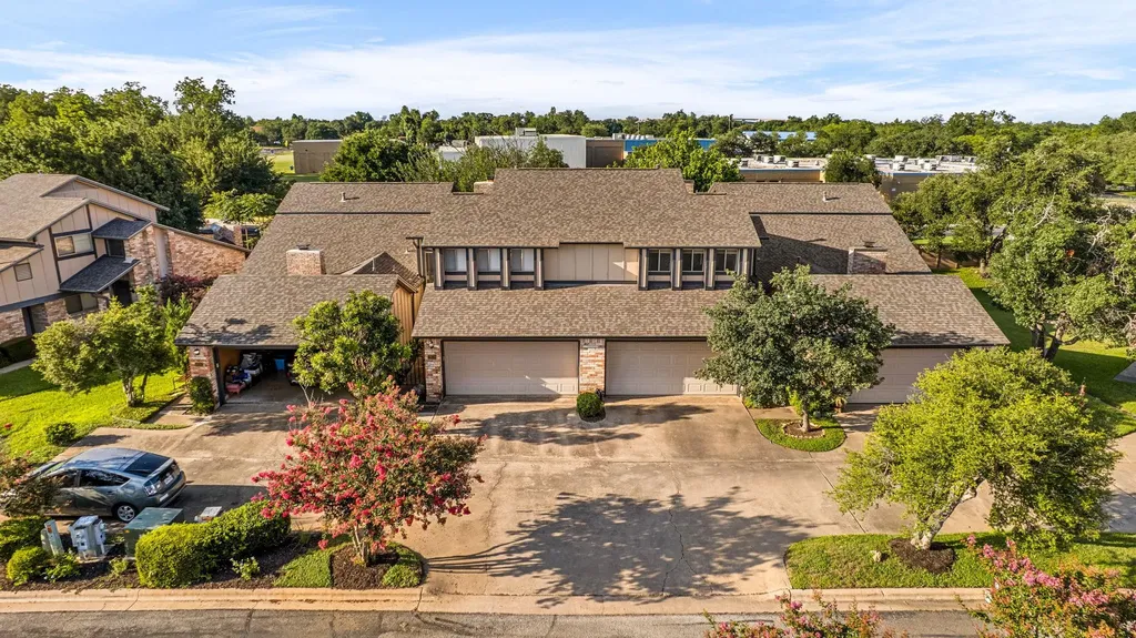 1026 Verbena Drive Austin TX 78750