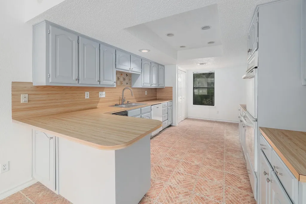 12403 Shady Acres Drive Buda TX 78610