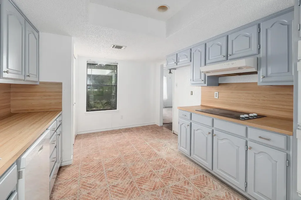 12403 Shady Acres Drive Buda TX 78610