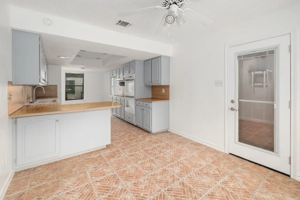 12403 Shady Acres Drive Buda TX 78610