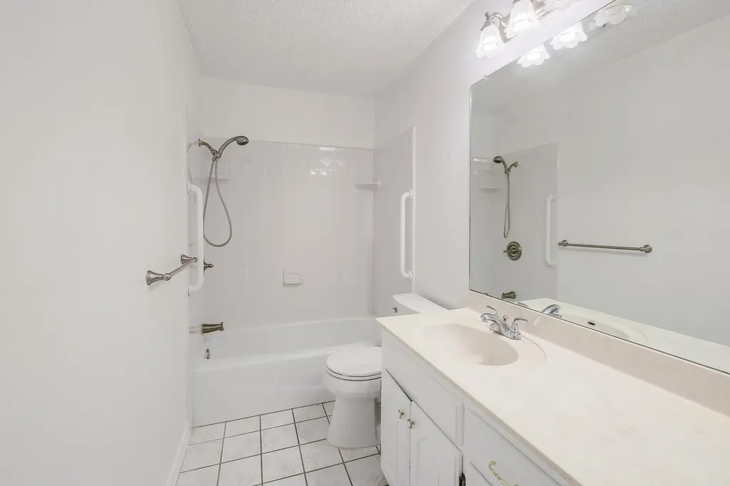 12403 Shady Acres Drive Buda TX 78610