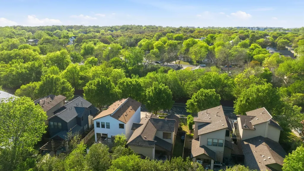 2911 Corbin Lane Austin TX 78704