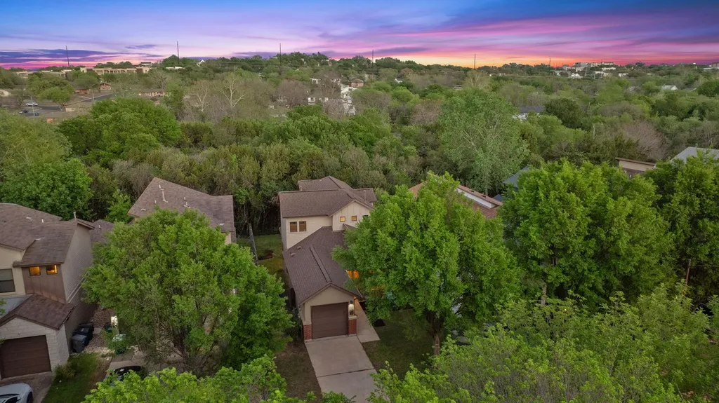 2911 Corbin Lane Austin TX 78704