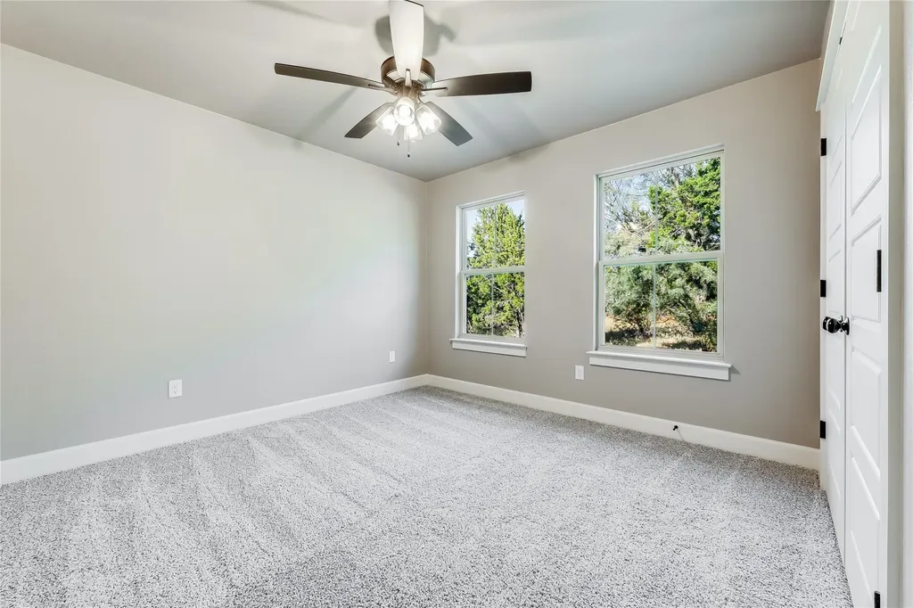 2502 Truman Drive Lago Vista TX 78645