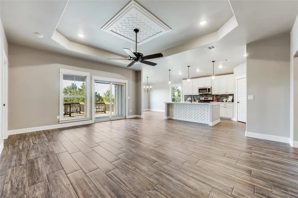 2502 Truman Drive Lago Vista TX 78645