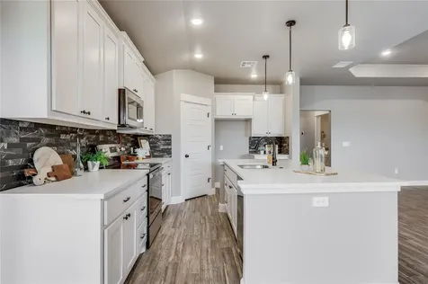 2502 Truman Drive Lago Vista TX 78645