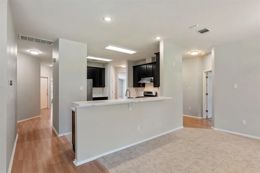 4725 Tello Path Austin TX 78749