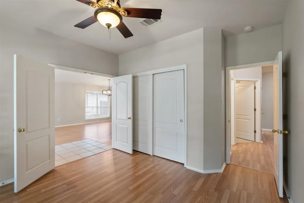4725 Tello Path Austin TX 78749