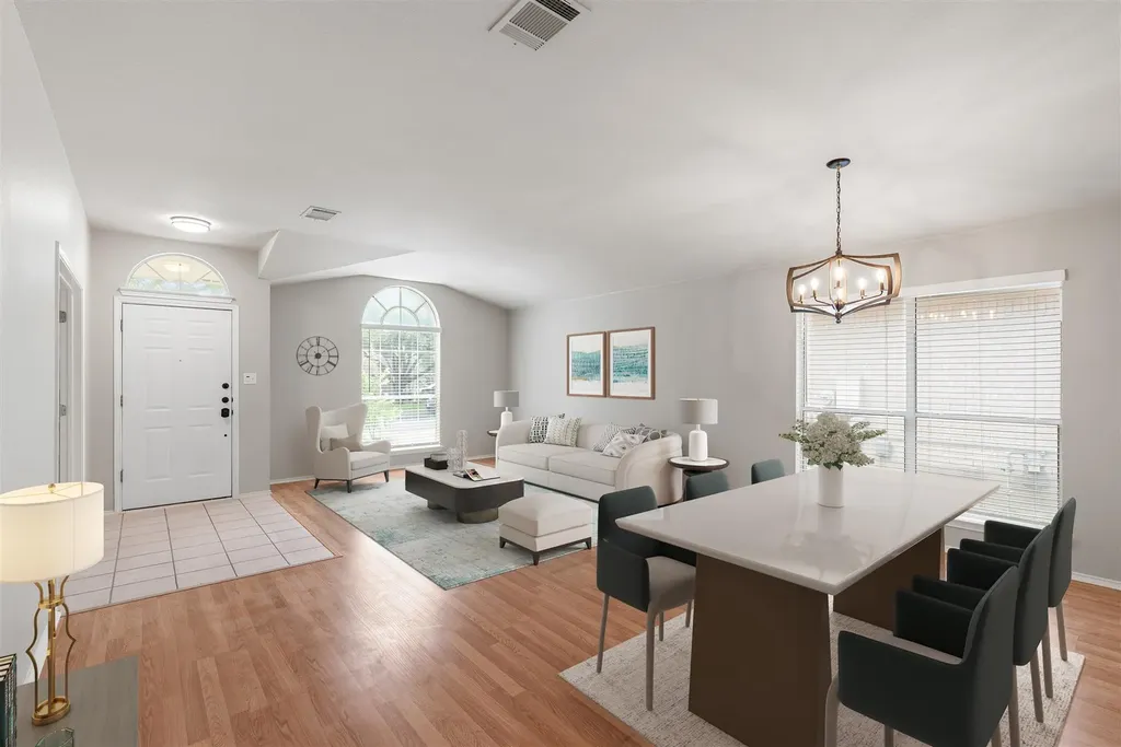 4725 Tello Path Austin TX 78749