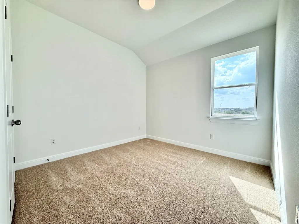 270 Pale Horse Bend Buda TX 78610