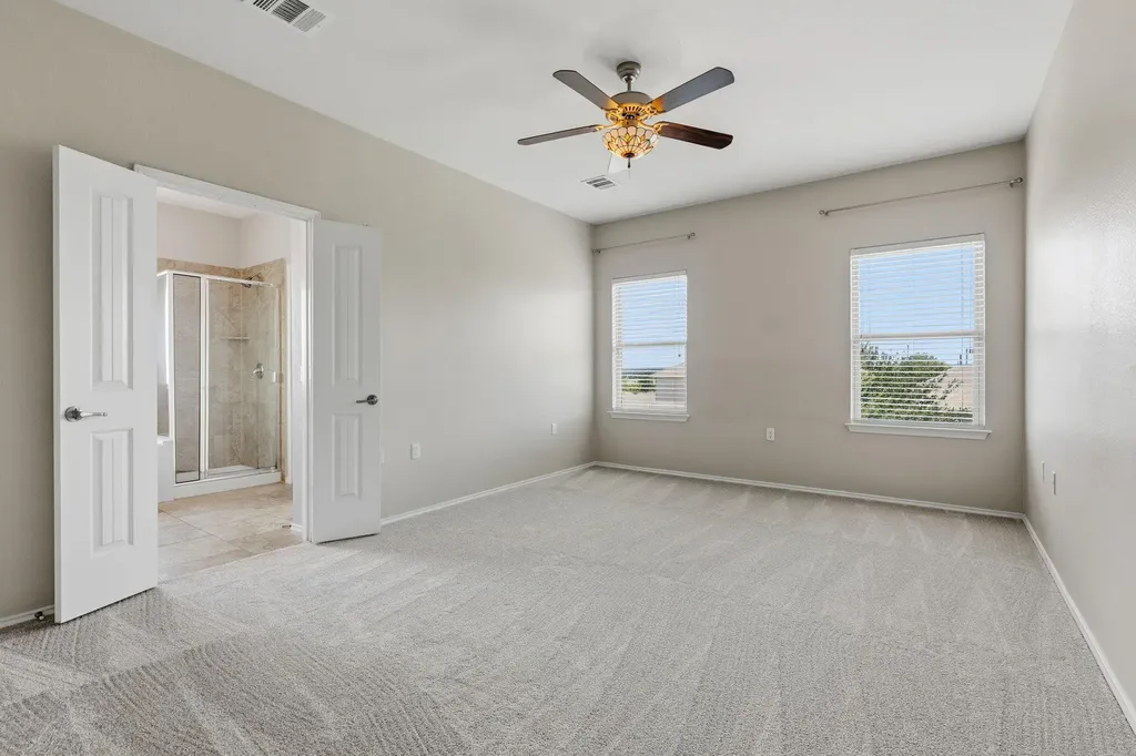 10217 Pinnacle Crest Loop Austin TX 78747