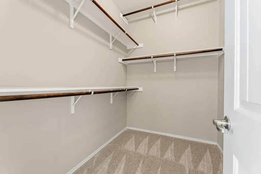 10217 Pinnacle Crest Loop Austin TX 78747