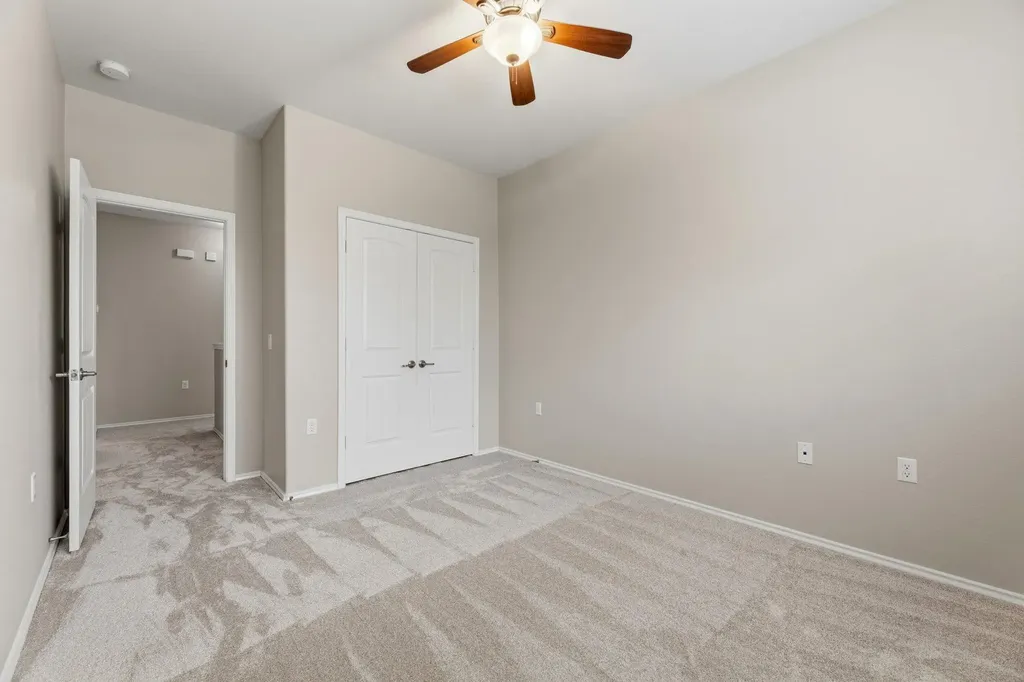 10217 Pinnacle Crest Loop Austin TX 78747