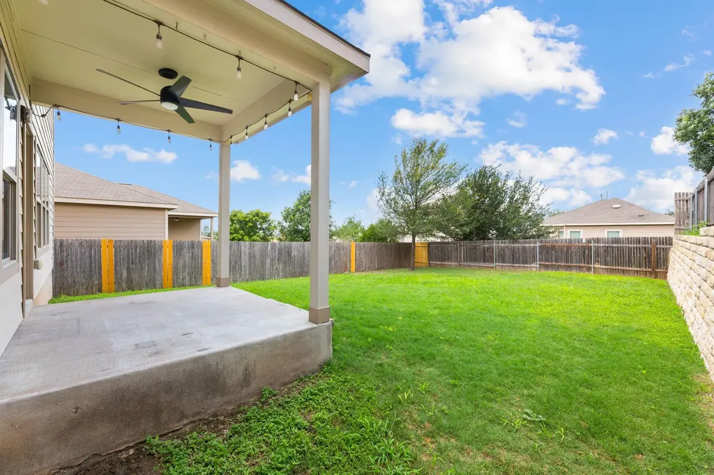 10217 Pinnacle Crest Loop Austin TX 78747