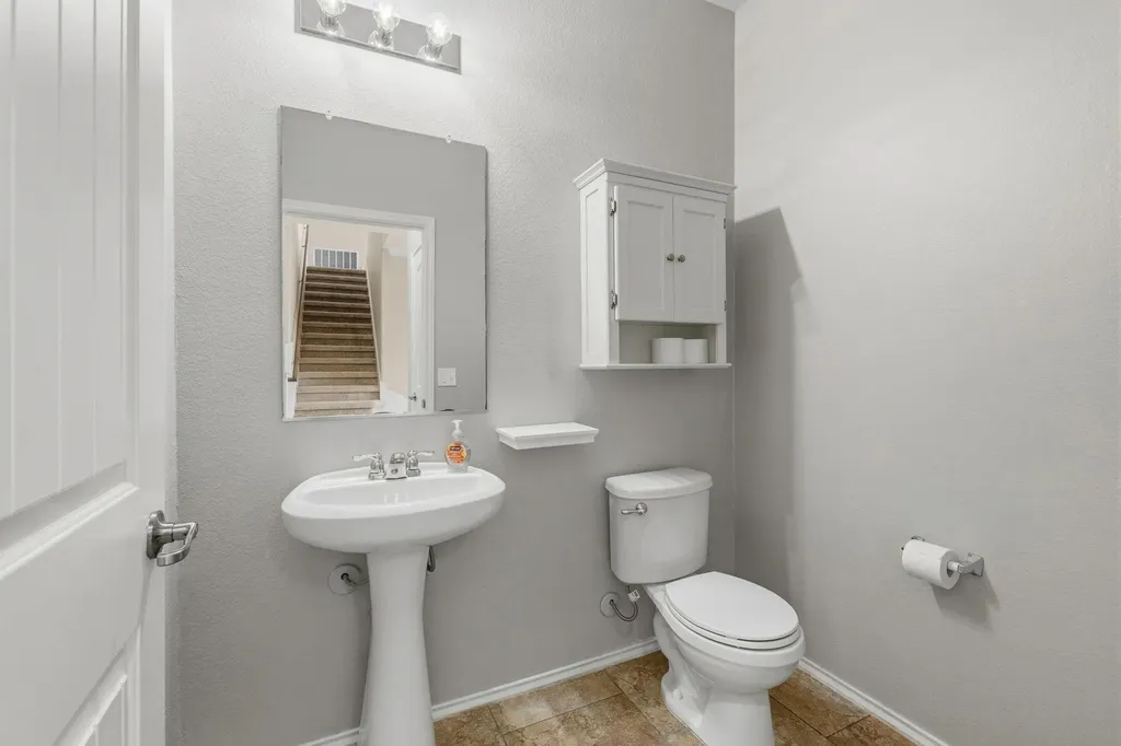 10217 Pinnacle Crest Loop Austin TX 78747